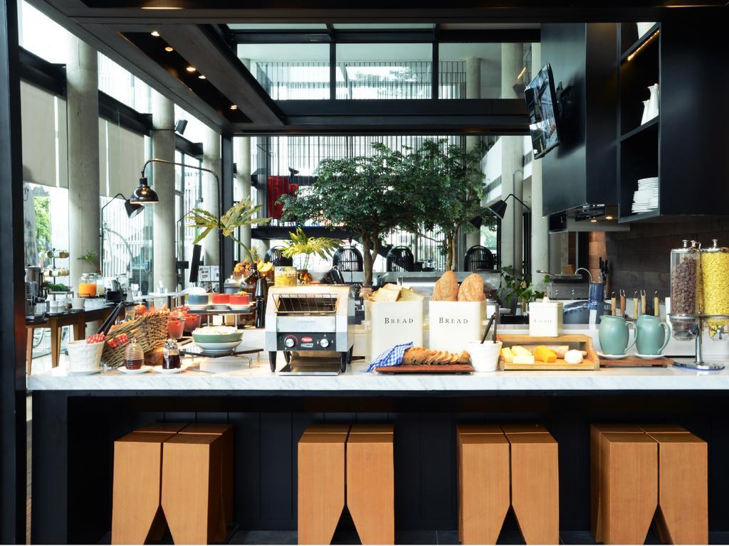 Morrissey Hotel Jakarta Exteriör bild